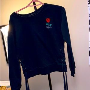 Full sleeve black sweater